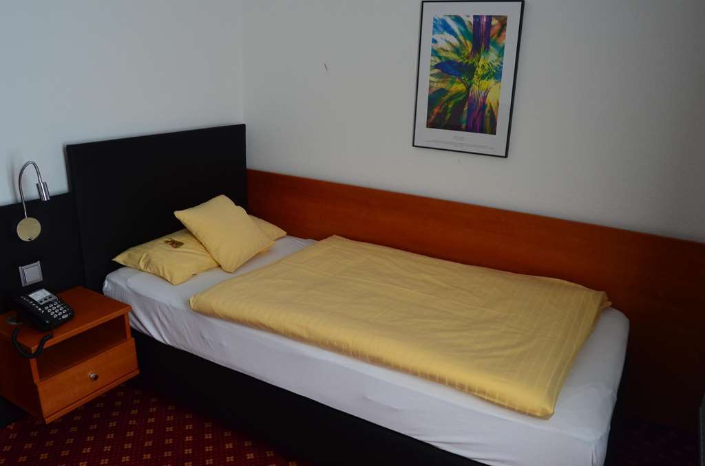 Hotel Schwert 라슈타트 외부 사진