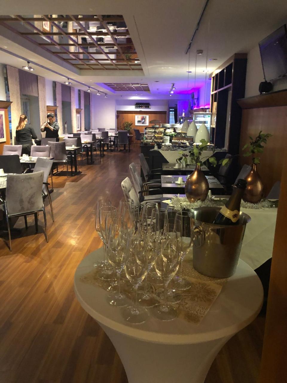Hotel Schwert 라슈타트 외부 사진